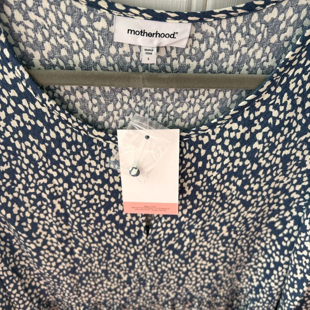 Motherhood Navy and White Patterned Blouse with Bell Sleeves and Flounce Bottom - Picture 2 of 6